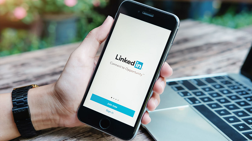 Search Jobs on LinkedIn